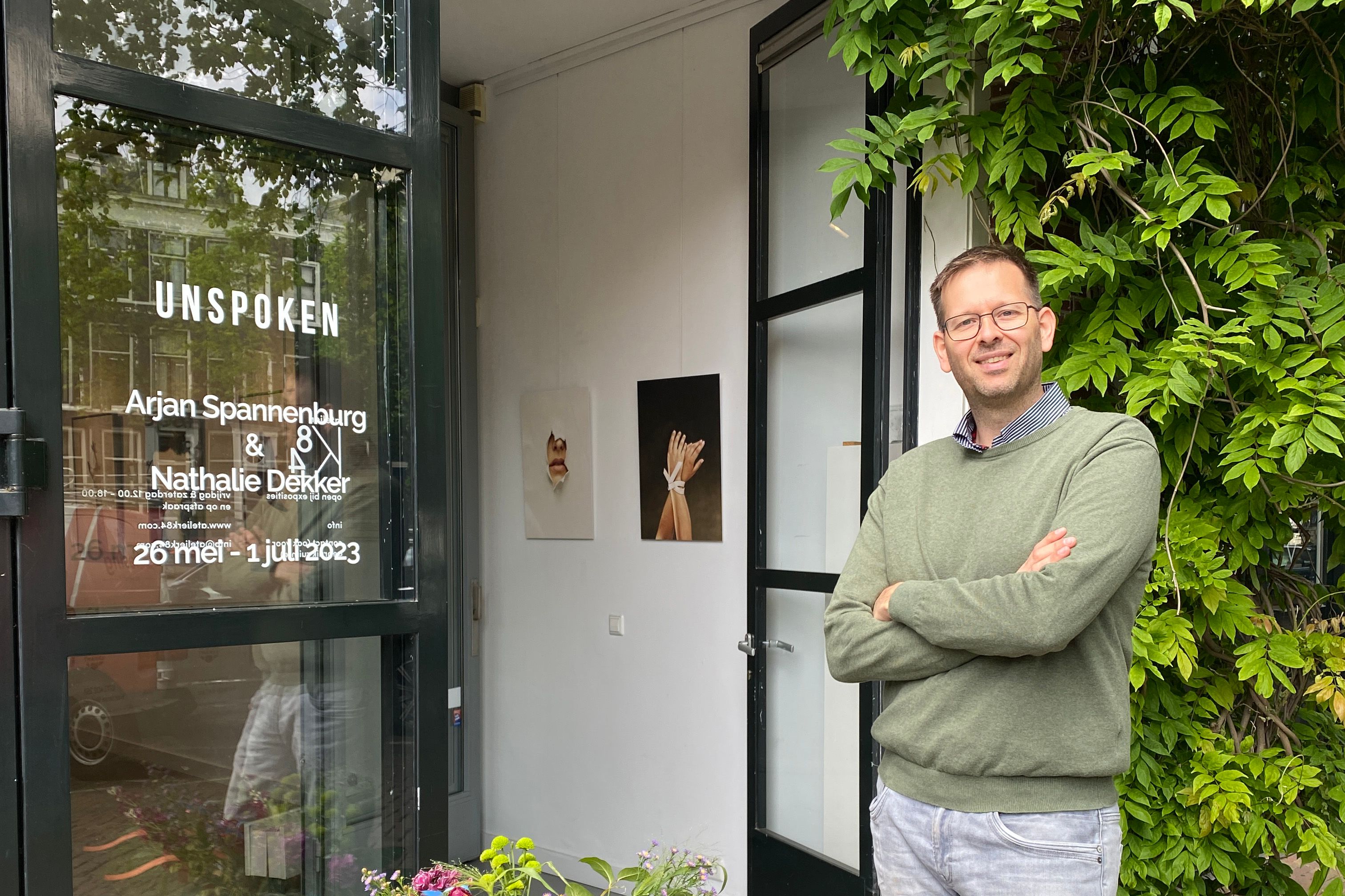 Dutch Fine Art Photographer Arjan Spannenburg in front of Atelier K84 in Amsterdam during exhibition UNSPOKEN.