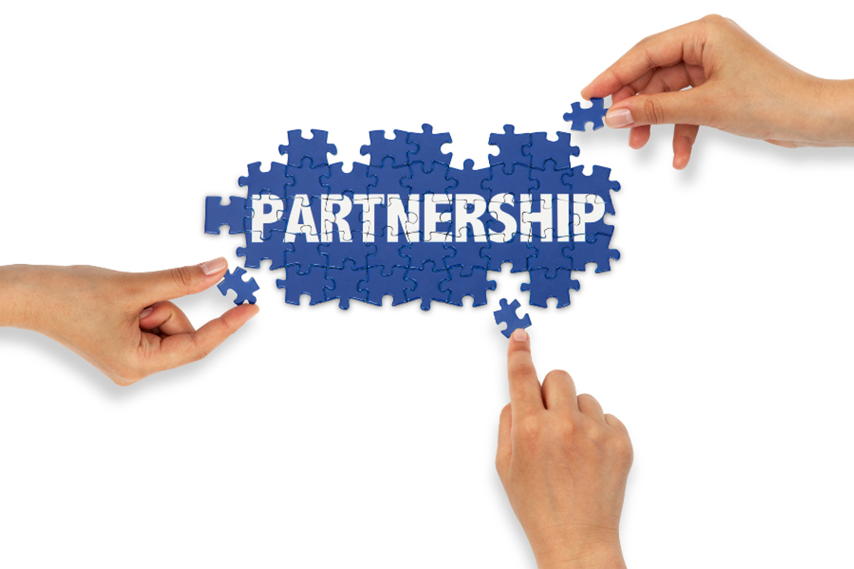 Blackfoot signs a Partnership Agreement with PECB