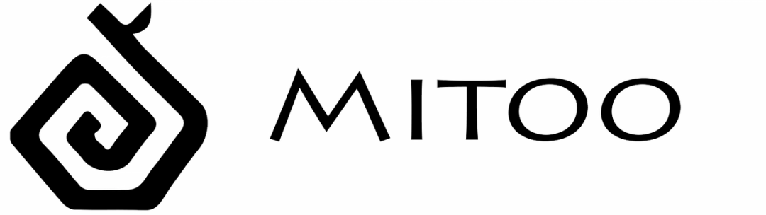 Logo MyMitoo : spirale anguleuse noire et le nom MITOO en capitales.