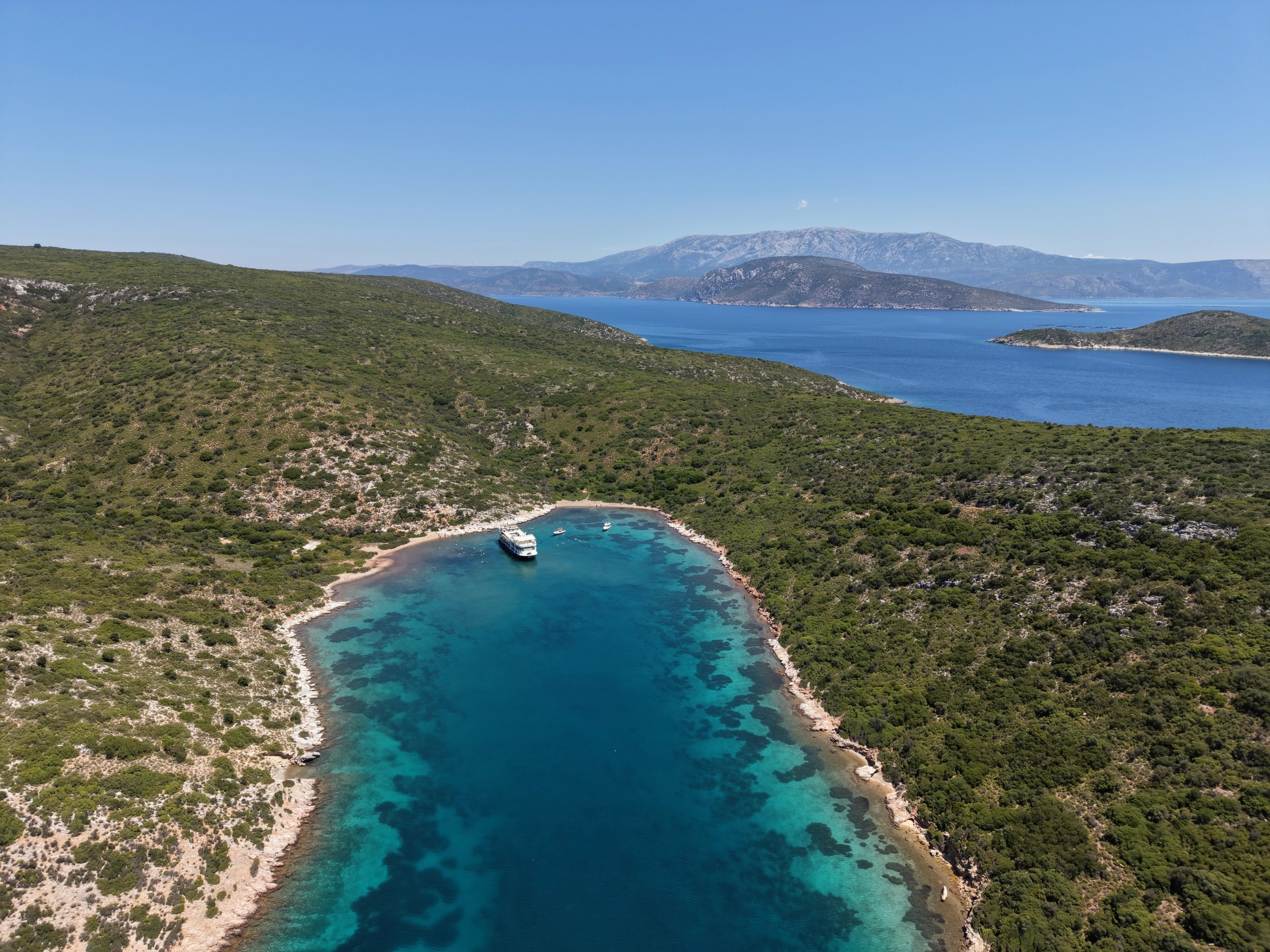 Çeşme Adalar & Koylar Turu –  Öğle Yemeği Dahil - 9