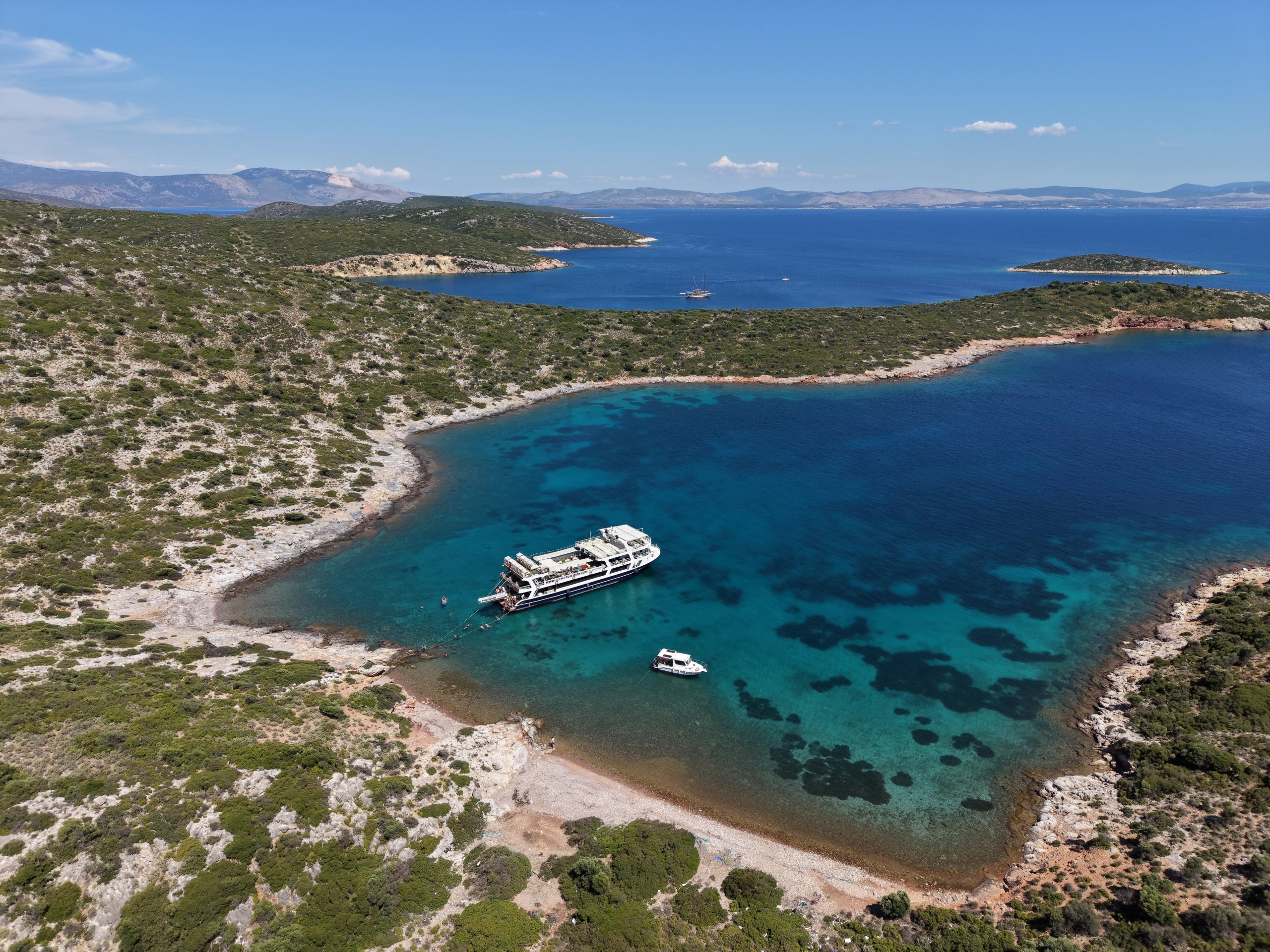 Çeşme Adalar & Koylar Turu –  Öğle Yemeği Dahil - 5