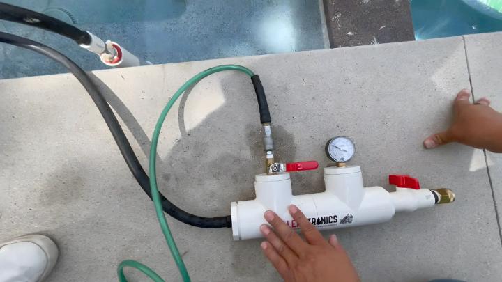 pressure testing for pool leaks
