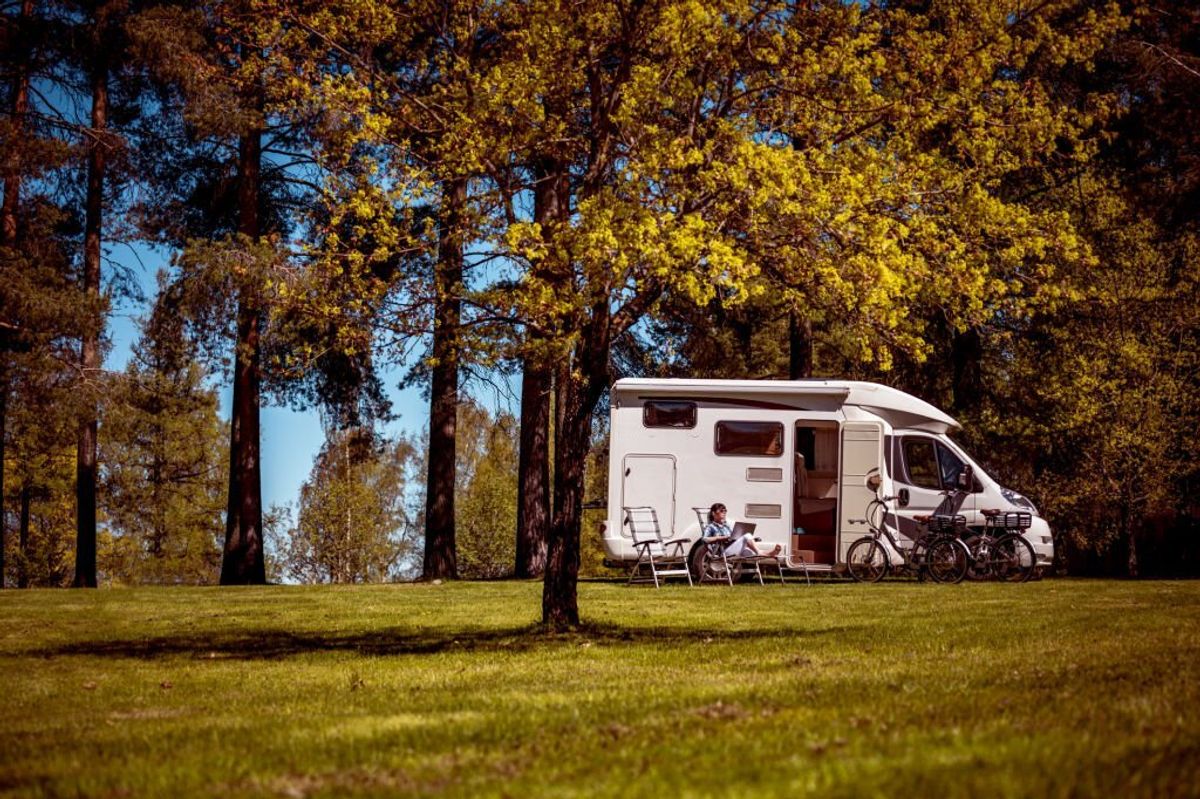 Using a laptop in an RV park