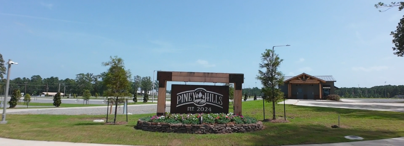 Case Study: Piney Hills RV’s Success Journey: Growing from 10 to 100 Sites with RoverPass as Their Trusted Partner from Day One