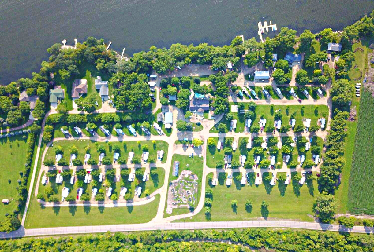 Case Study: How RoverPass Helps Lakeshore RV Park Scale Business While Minimizing Workload