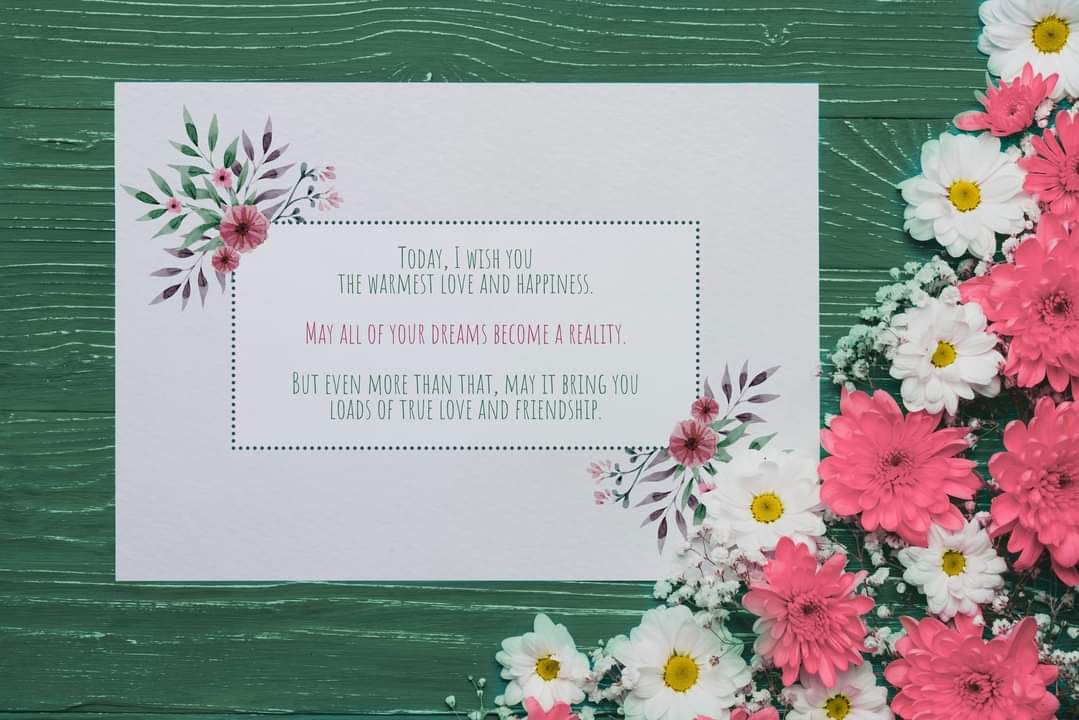 Missing alternative text