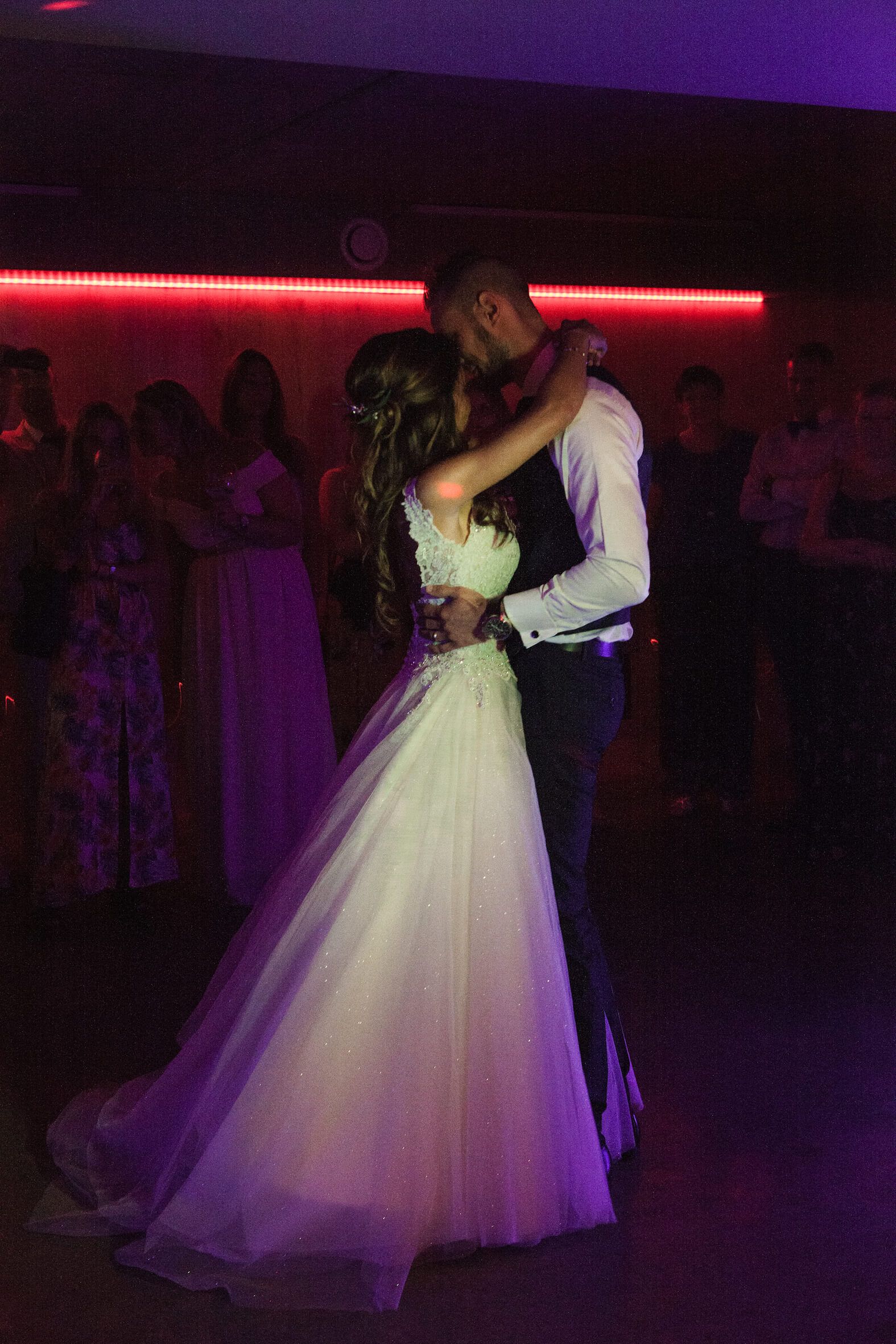 Missing alternative text