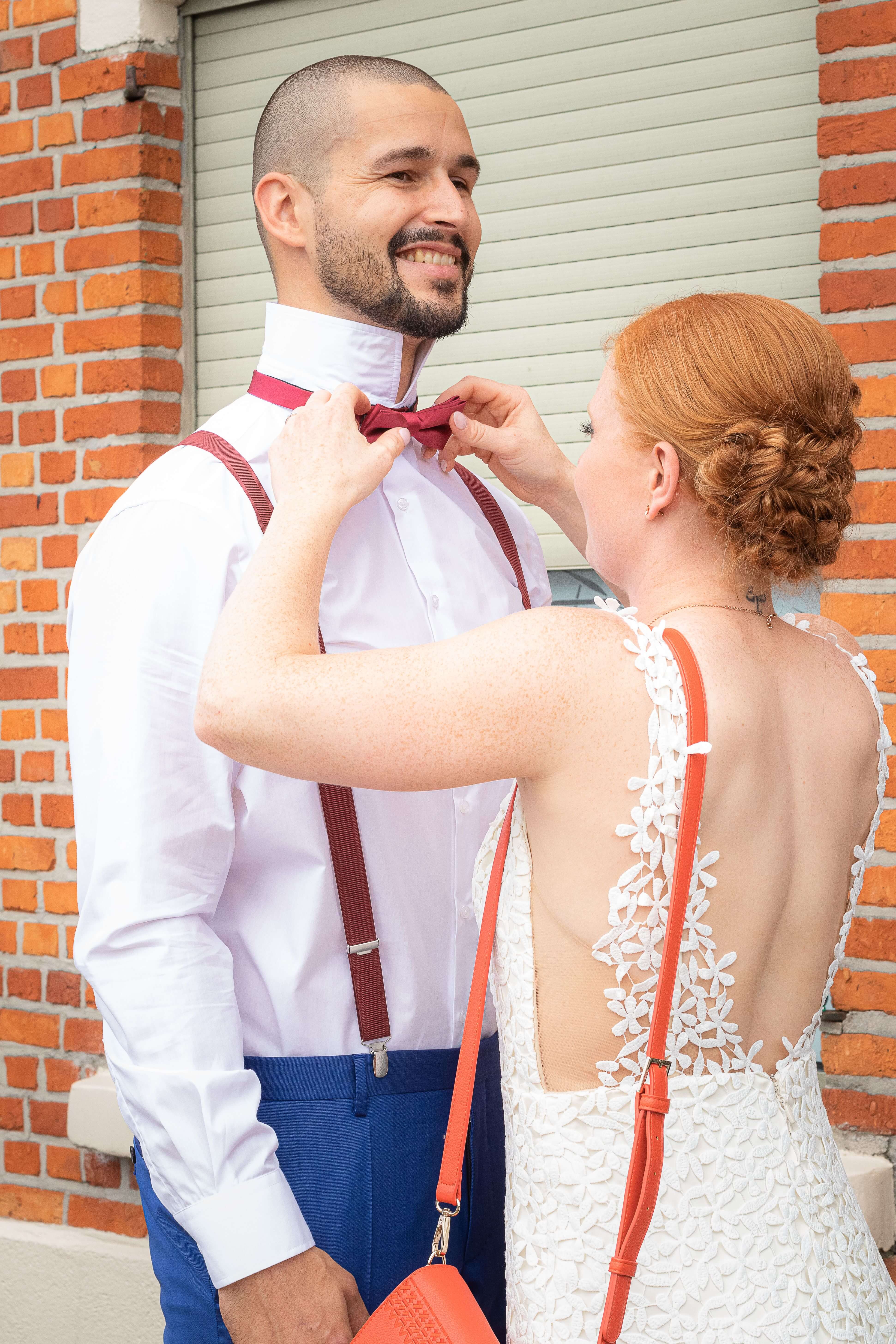 Missing alternative text