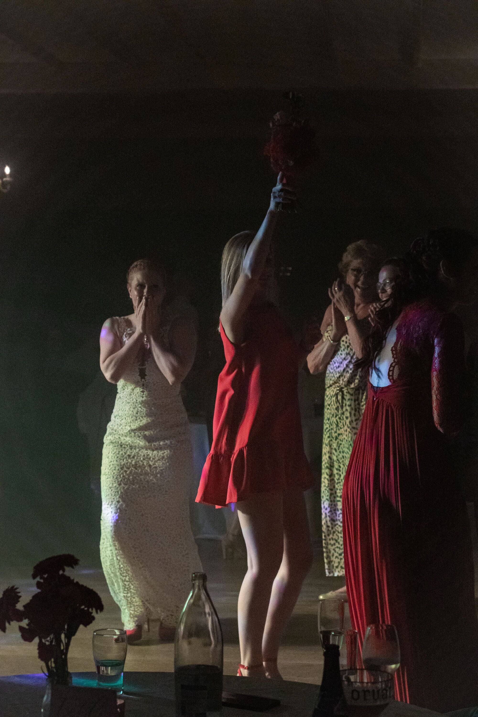 Missing alternative text