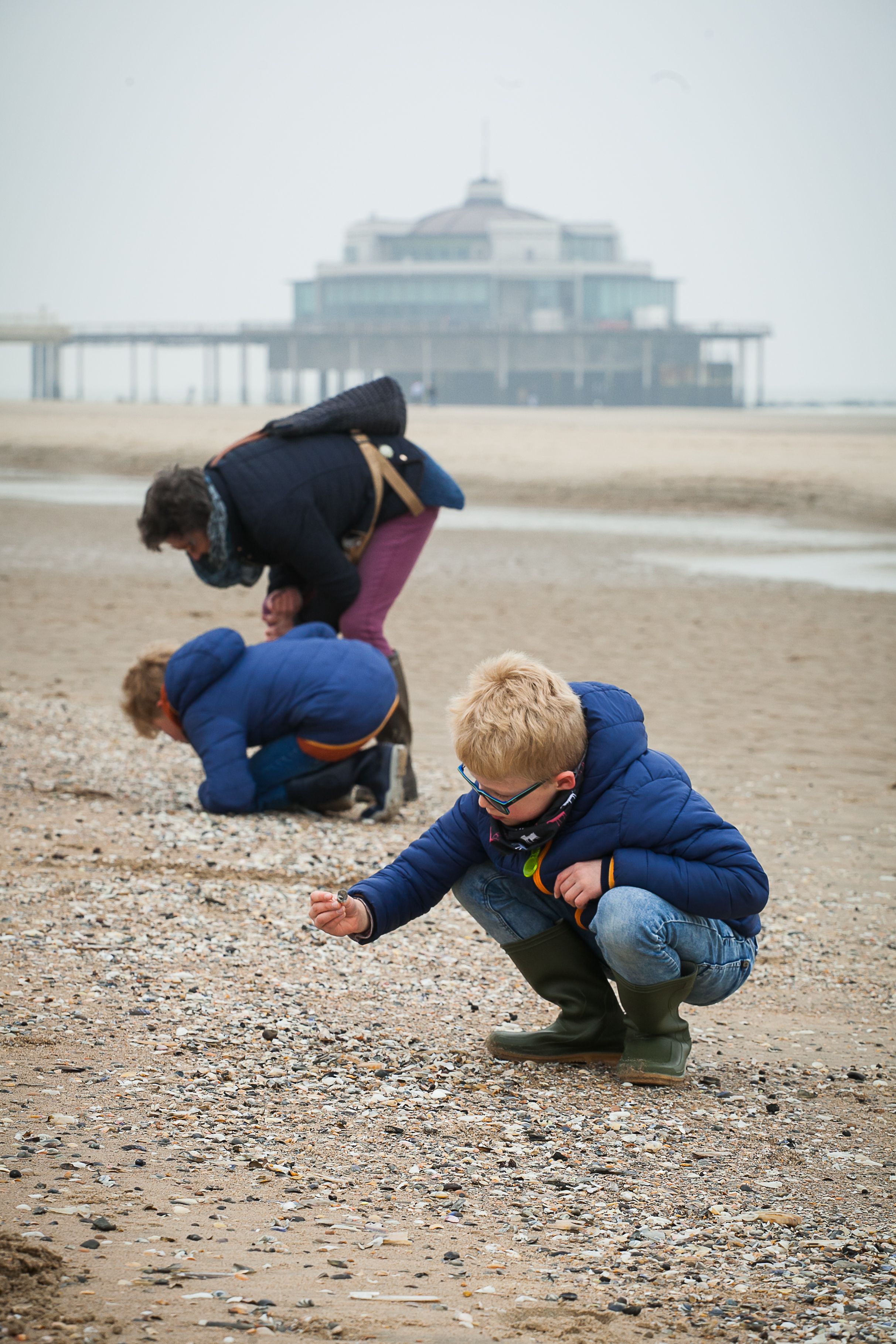 Missing alternative text