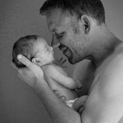 Missing alternative text