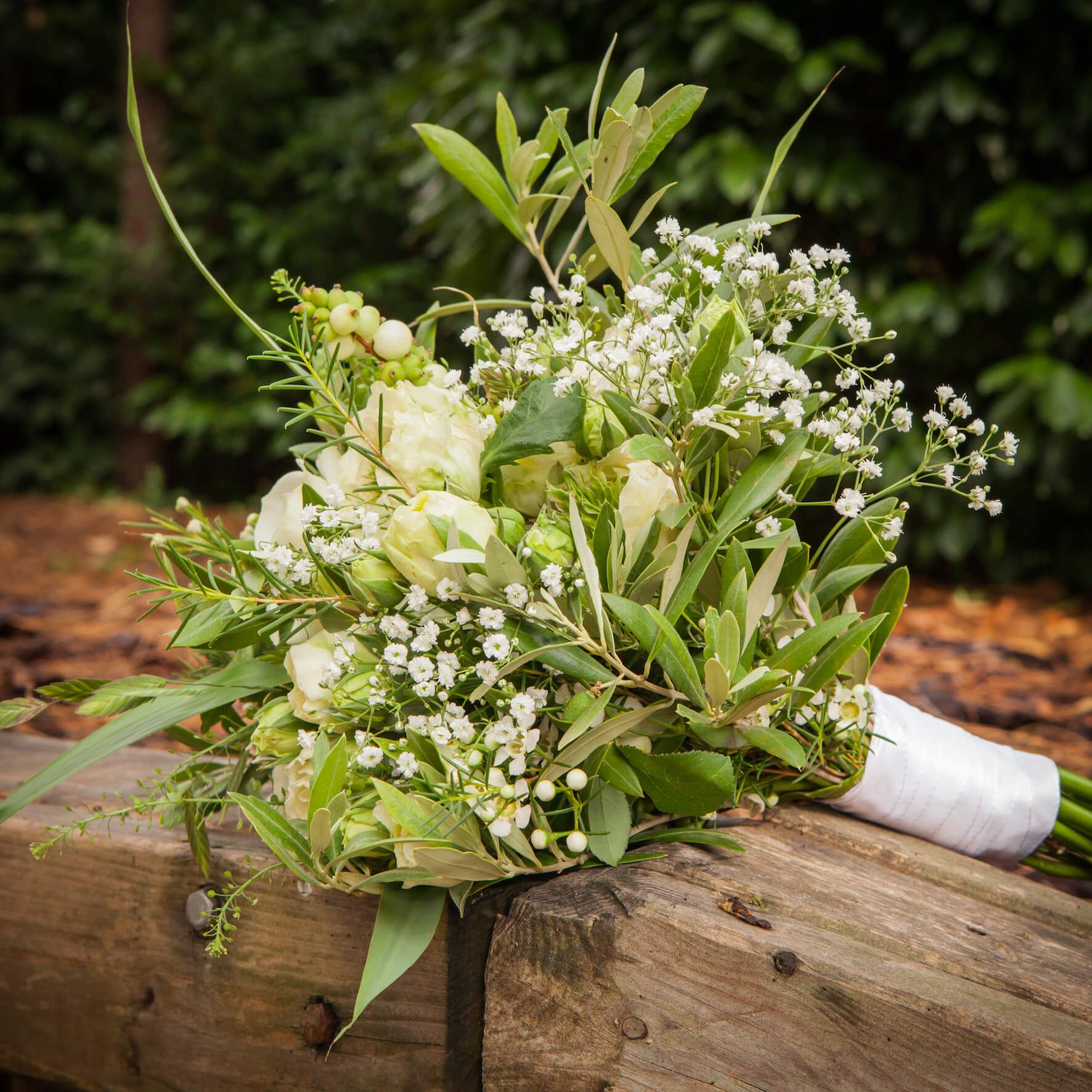 Missing alternative text