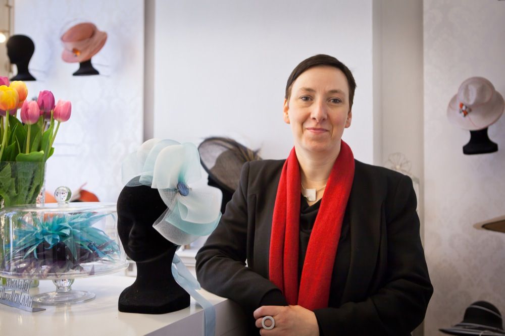 Missing alternative text