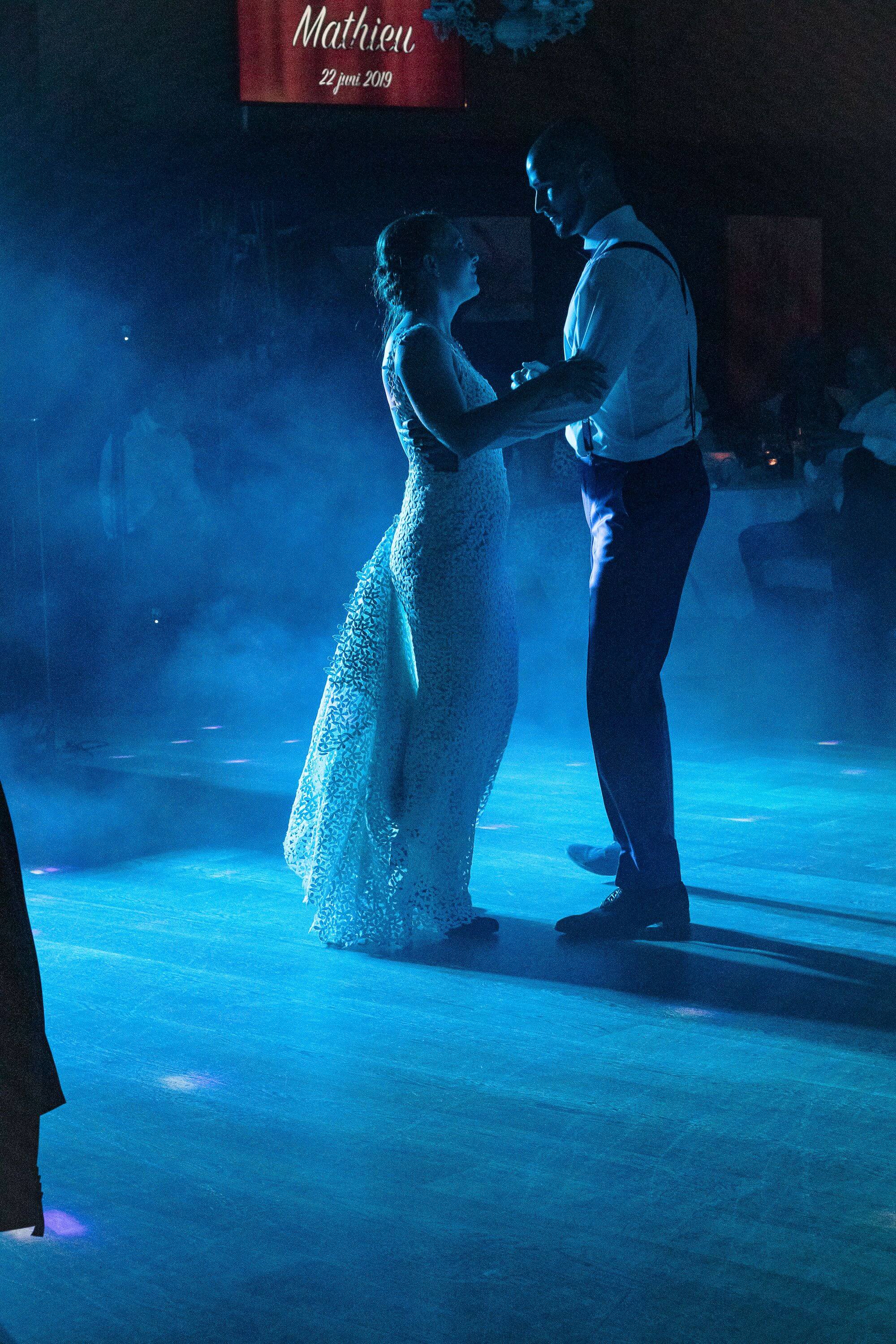 Missing alternative text