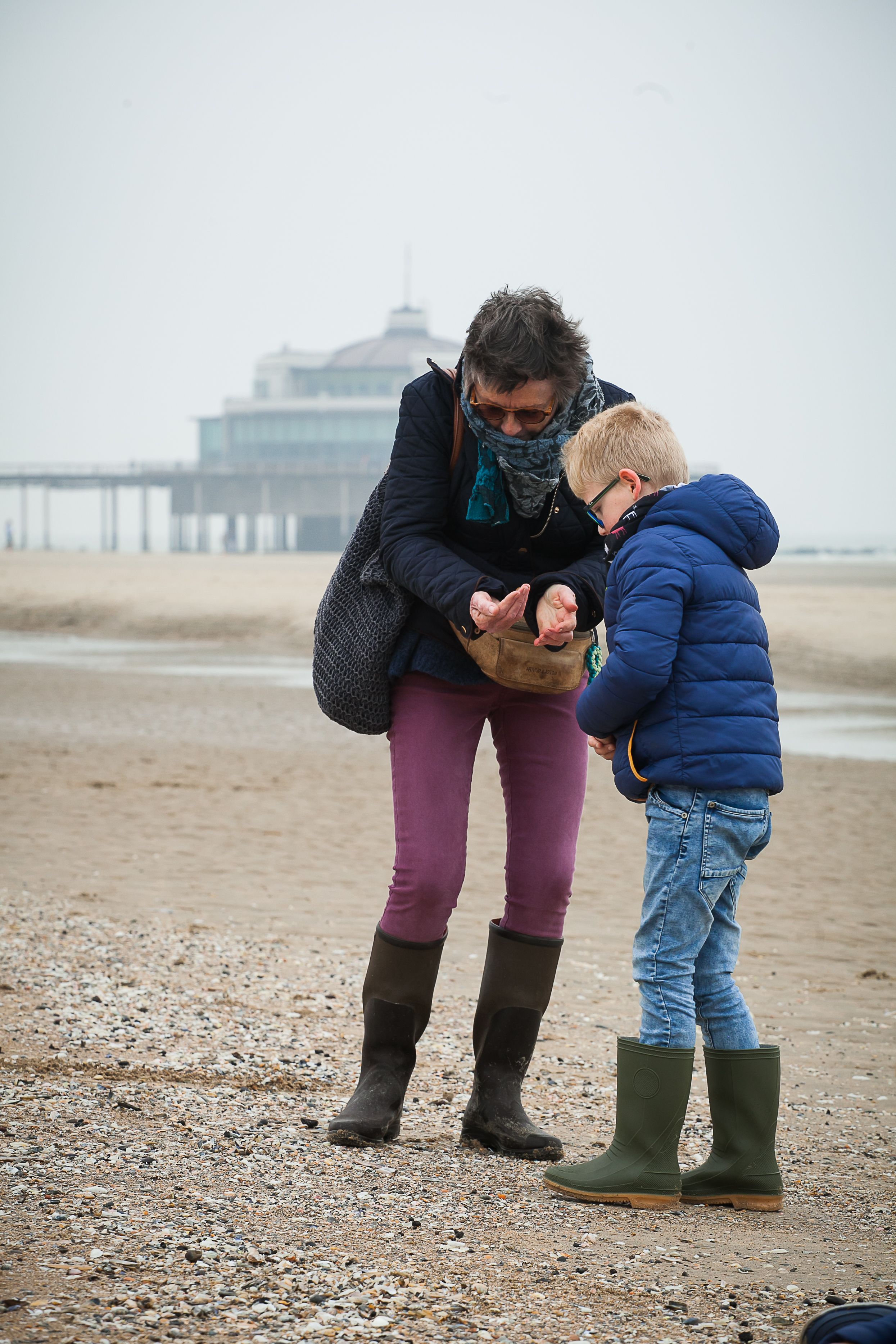 Missing alternative text