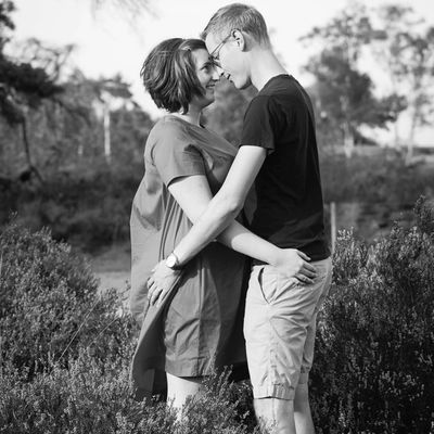 Missing alternative text