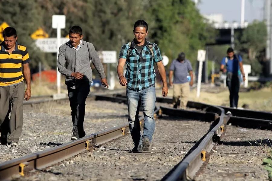 Tracking Movement of Illegal Aliens From NGOs to the U.S. Interior