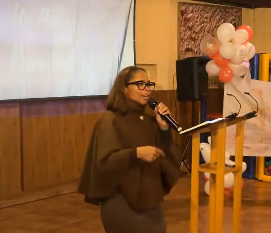 Fe Firme en el Horno Ardiente