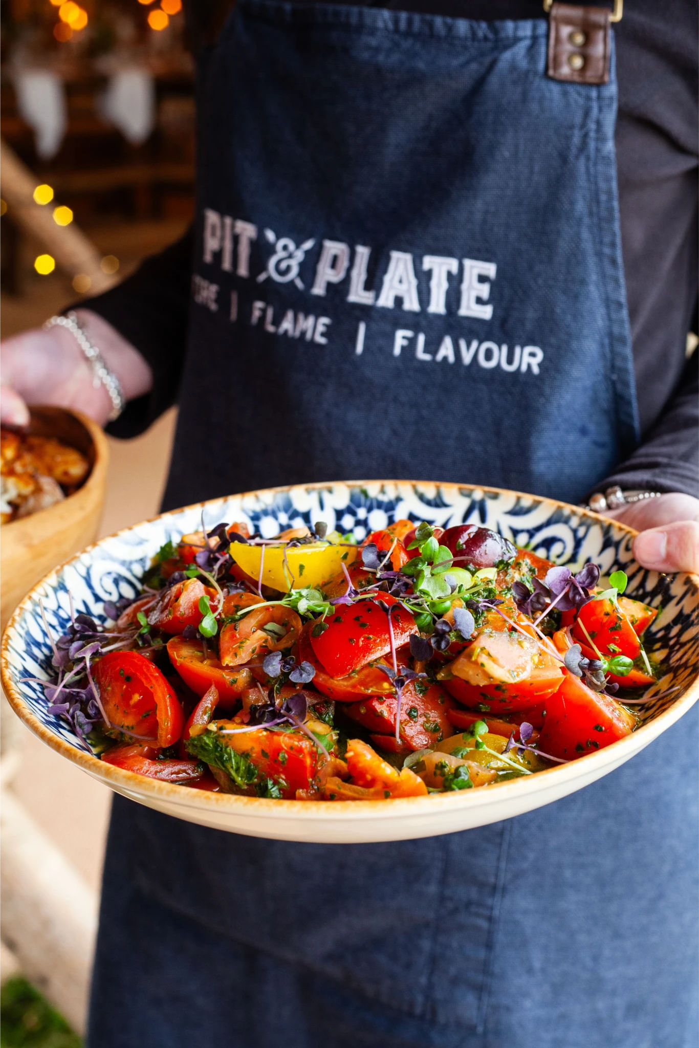 Pit and plate aprons and salad bowl