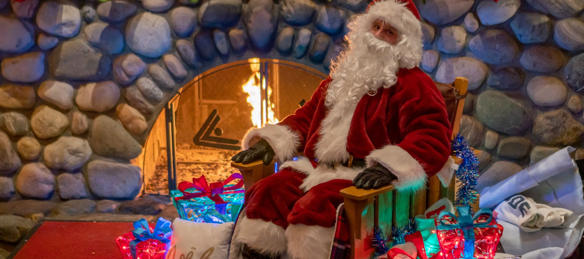 Magical Christmas Feast at Lake Louise Ski Resort