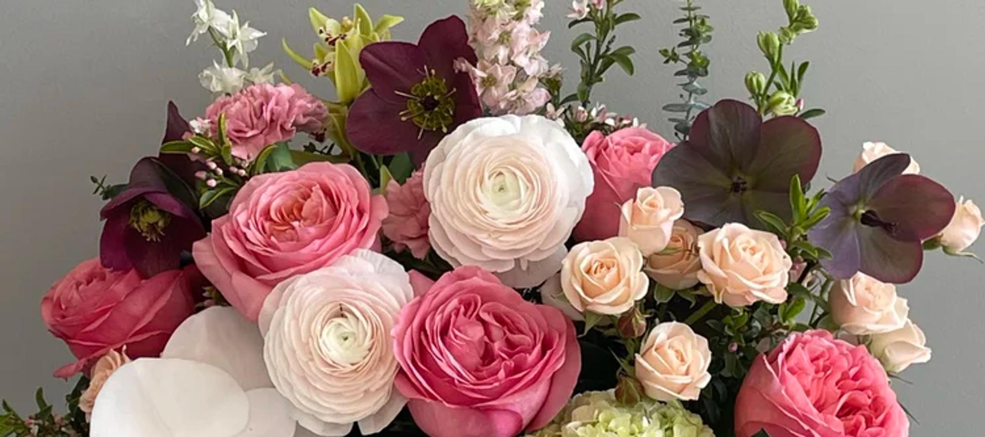 a bouquet of multicolored roses