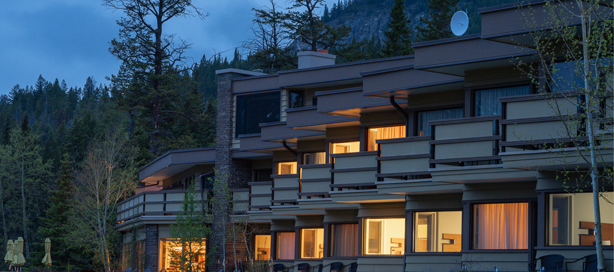 Juniper Hotel in Banff National Park