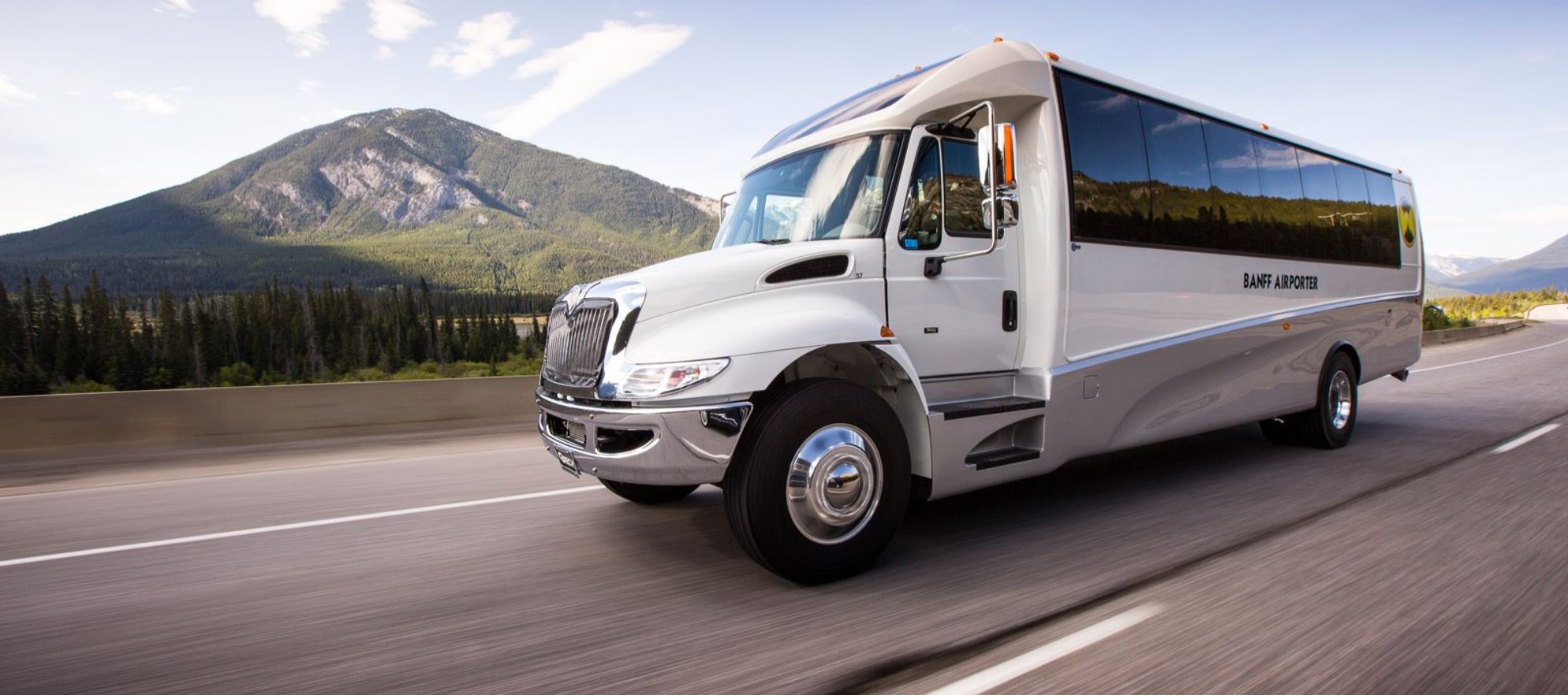 Banff Airporter bus