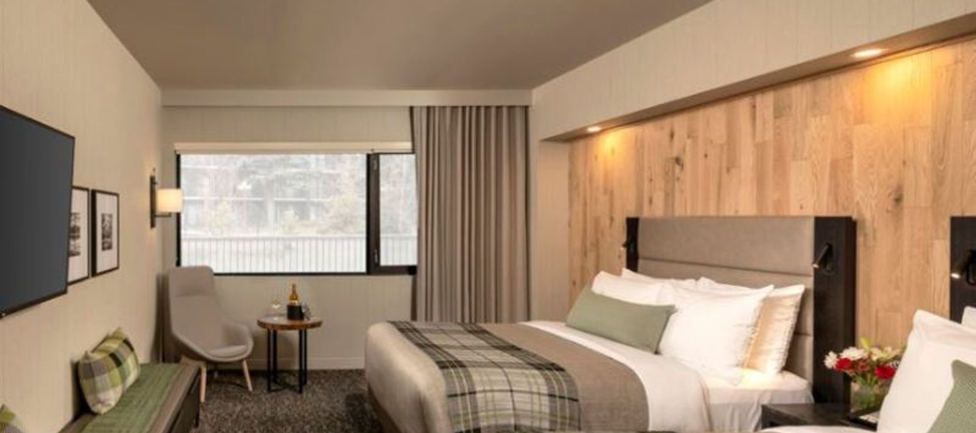 Peaks Hotel & Suites