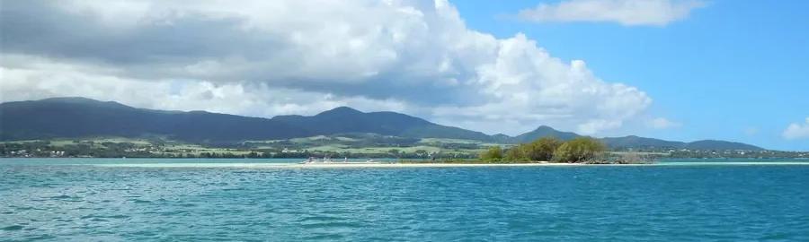 Half-day excursion: islets and mangroves in 7 stages