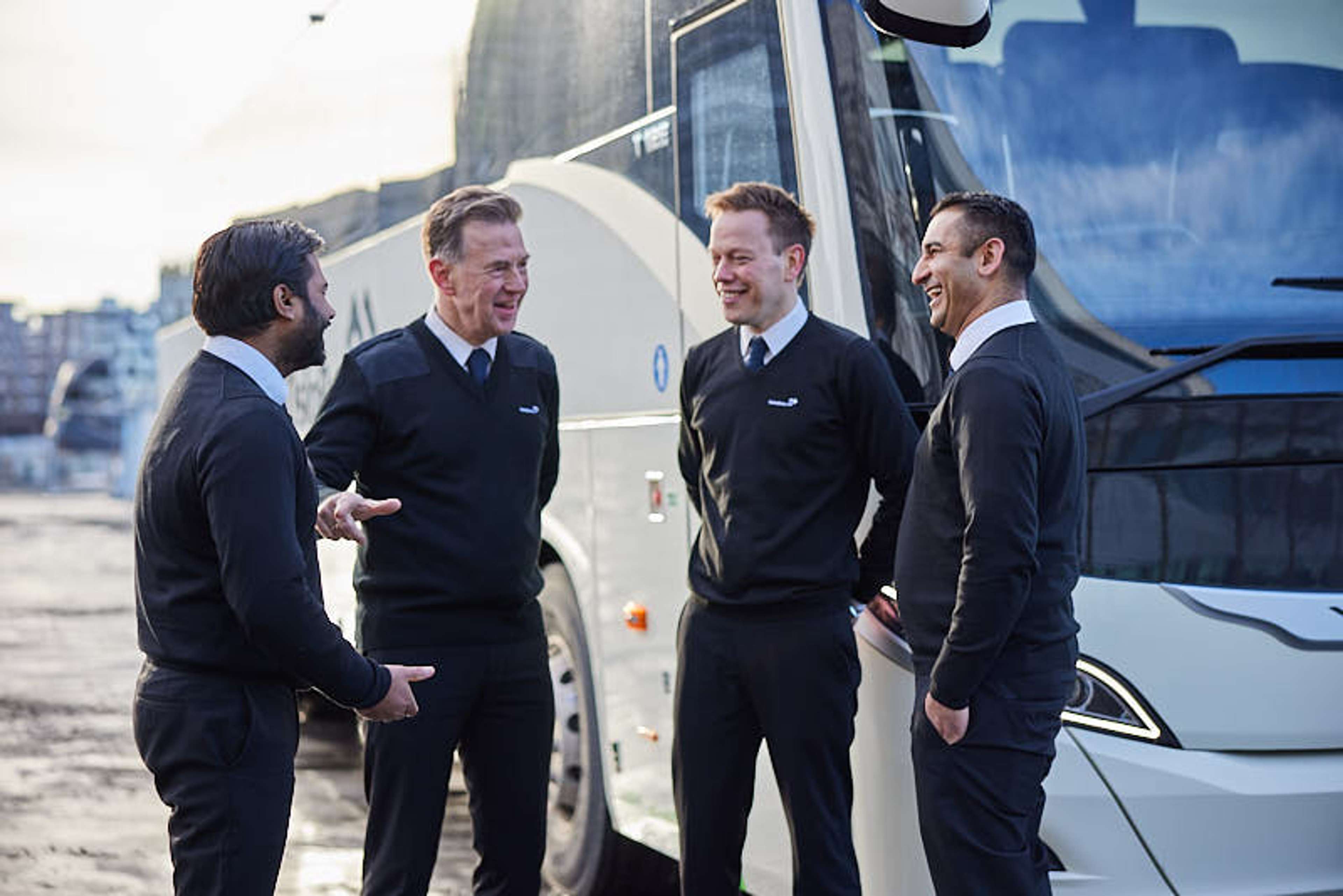 Buss med sjåfør i Oppegård og Kolbotn