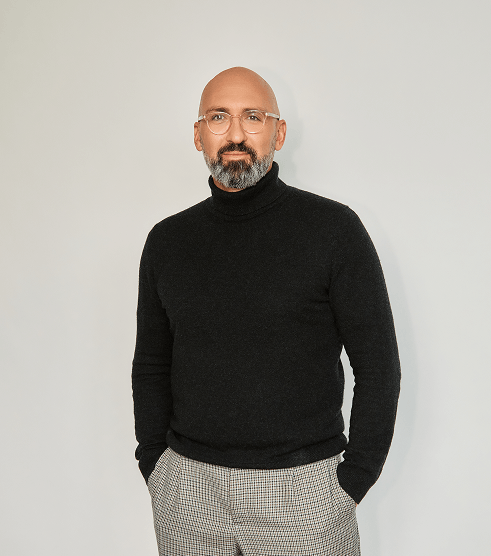 Dr. med. László Ürögi - Chief Medical Officer