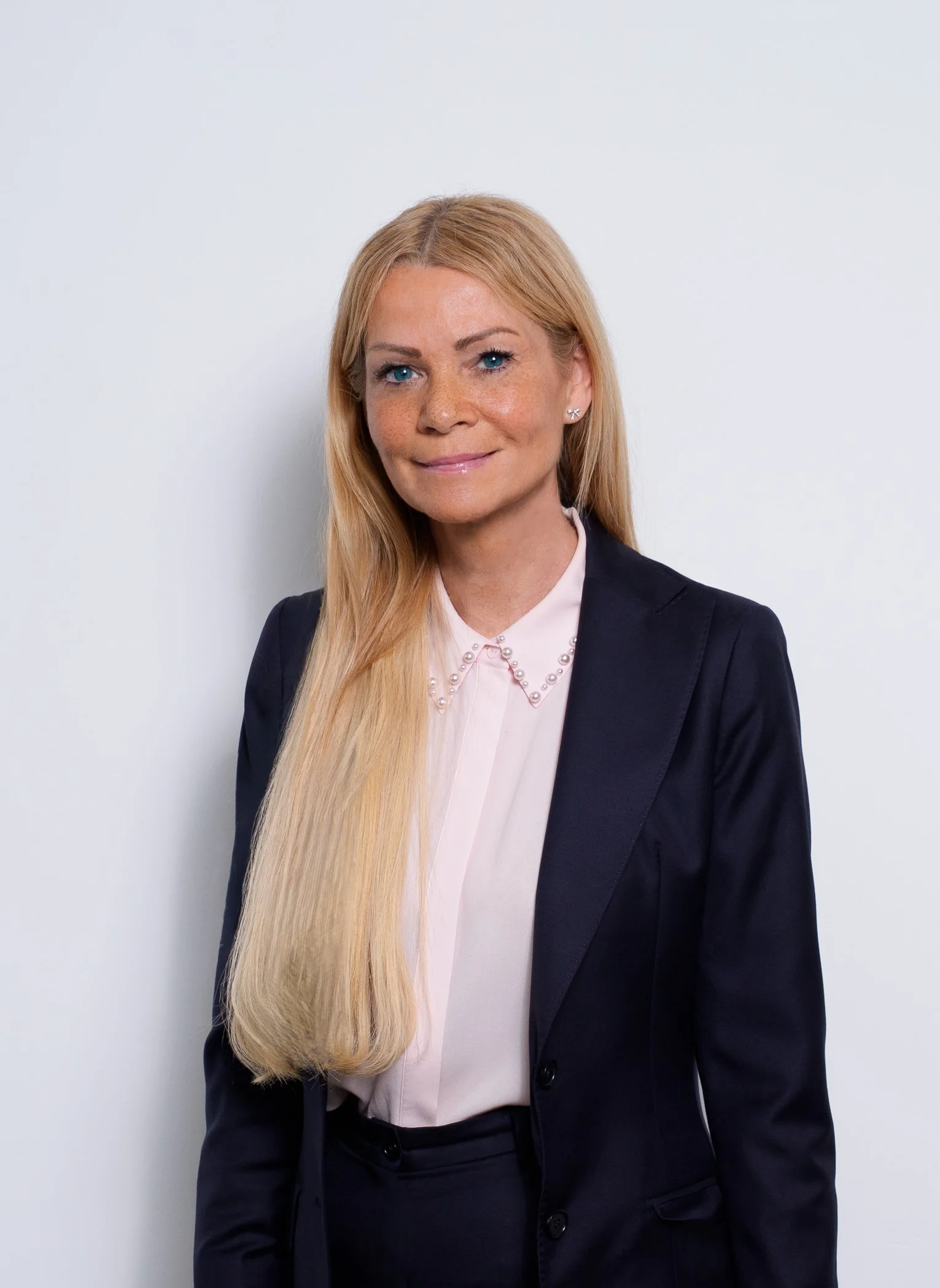 Profile image for Dr. med. univ. Anne-Cathérine Widlowski