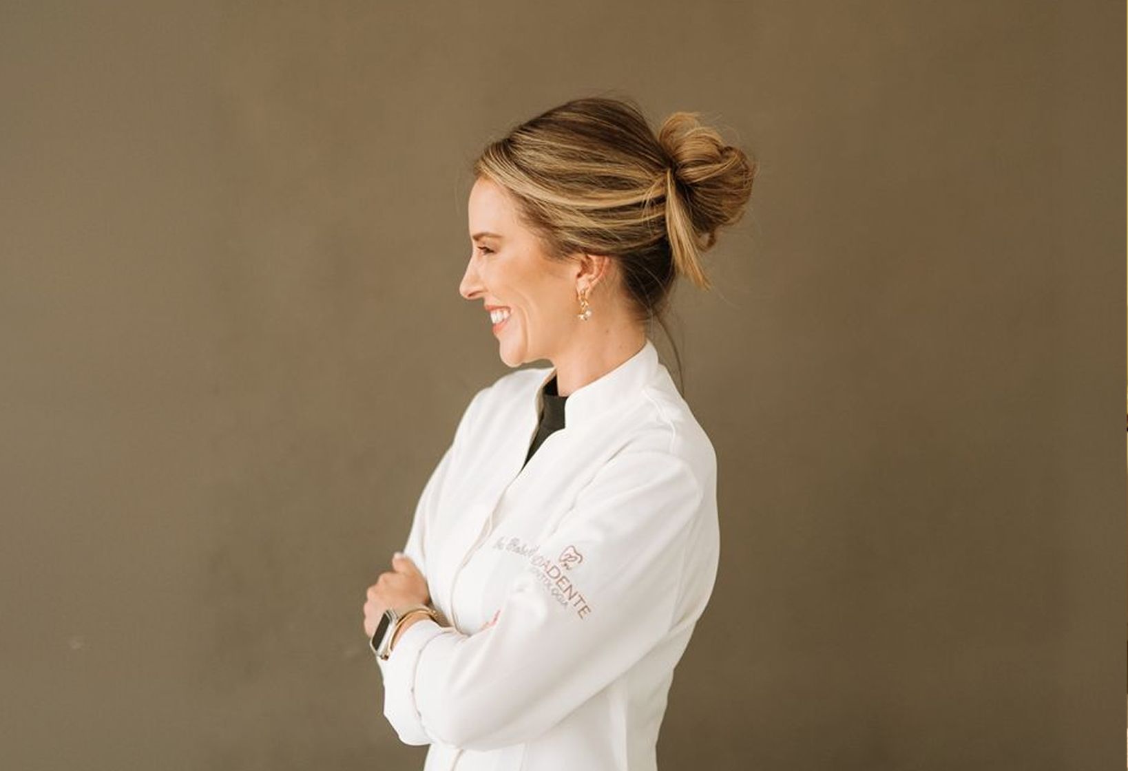 A female doctor