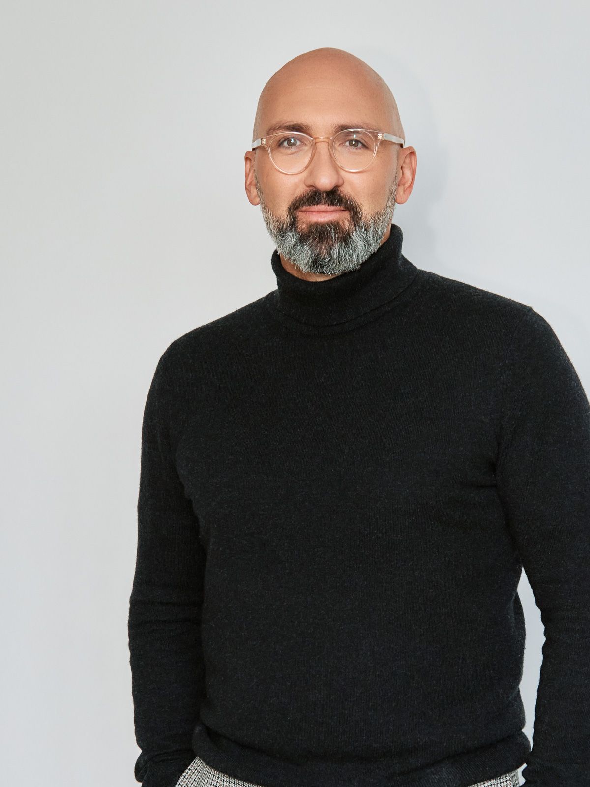 Dr. med. László Ürögi, Chief Medical Officer