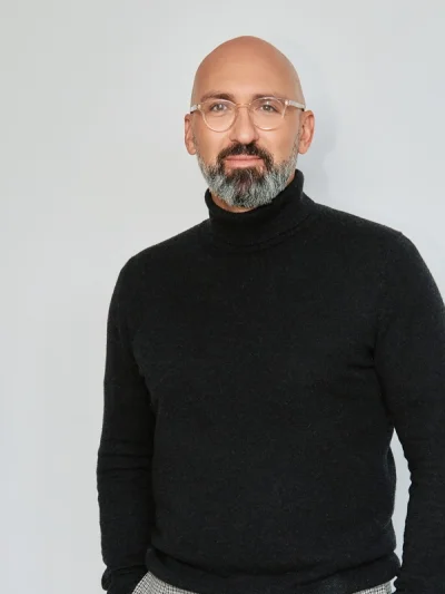 Dr. med. László Ürögi, Chief Medical Officer
