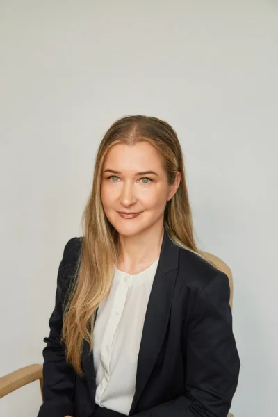 Elena Kusnezowa, MD - Senior Lead Psychiatrist