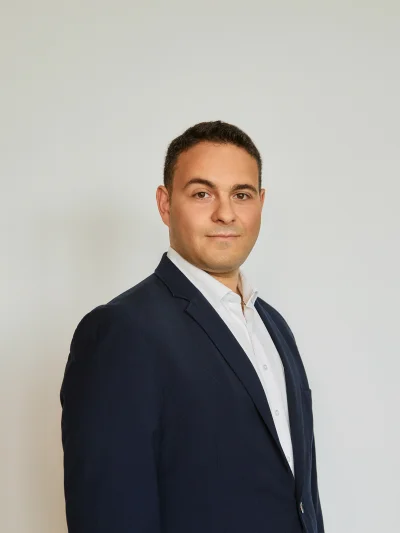 Dr. med. Amyad Raduan - Specialist in Precision and Longevity Medicine