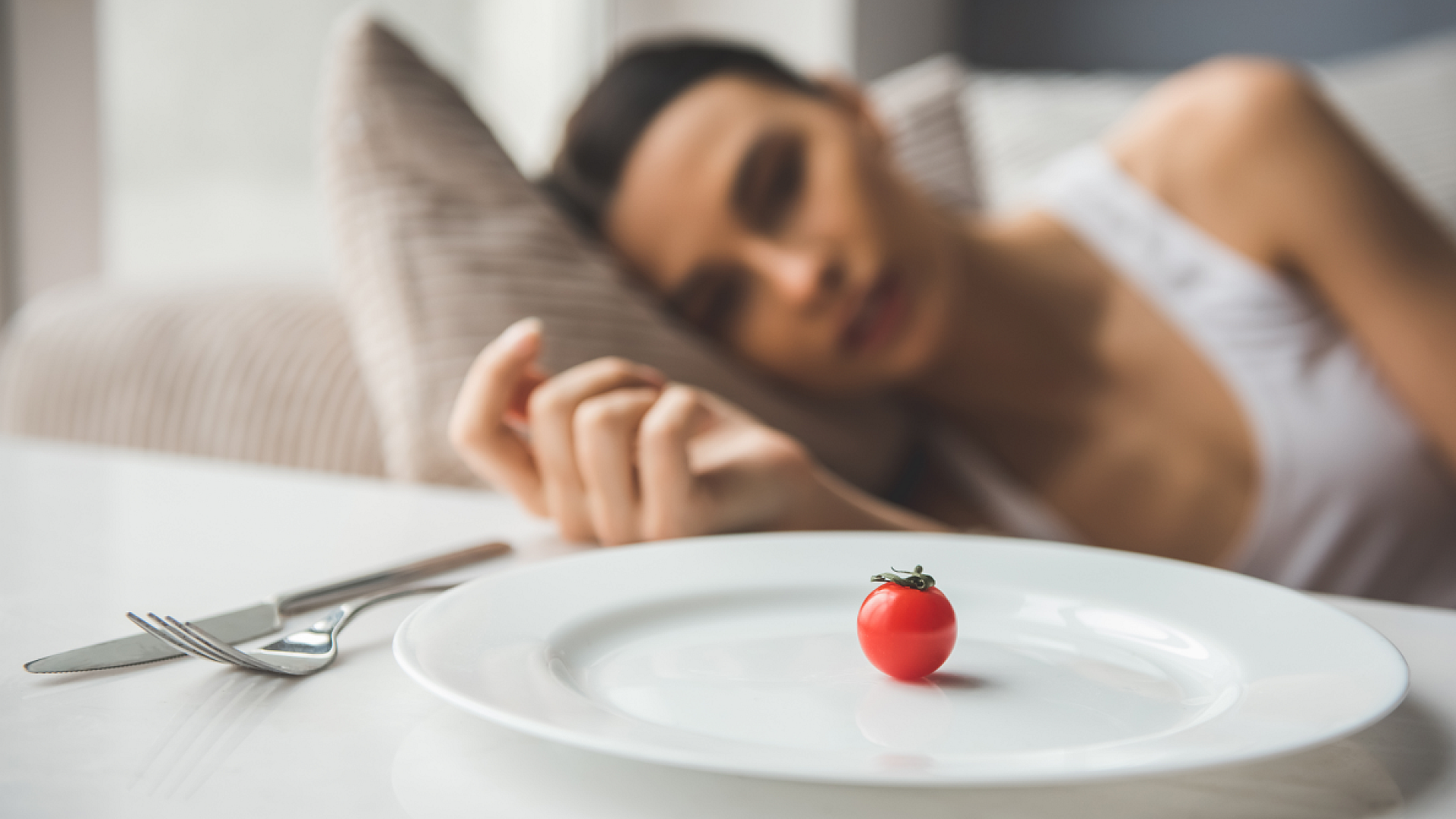 Featured image for Understanding triggers of eating disorders: from societal pressure to genetic predisposition