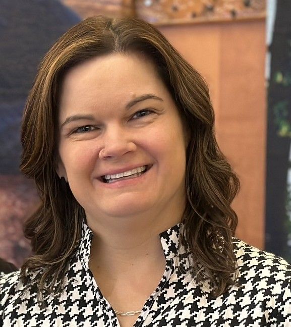 Kristen Gillis image