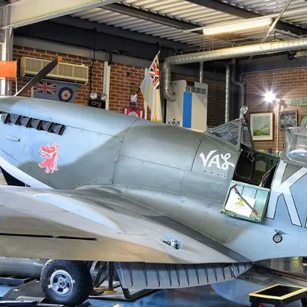 Spitfire & Huricane Museum - UK