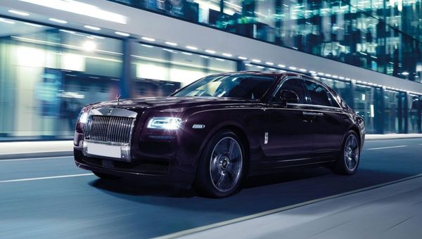 ROLLS-ROYCE GHOST