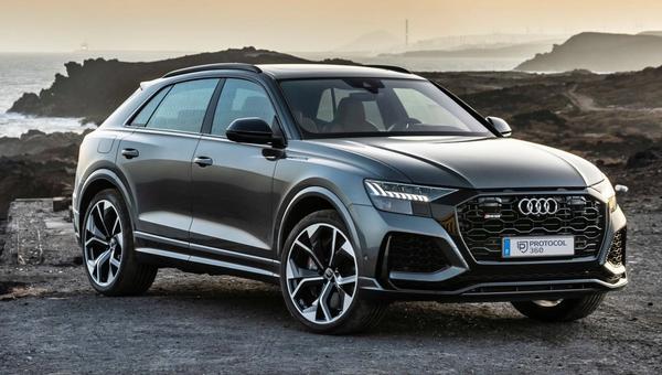 AUDI RSQ8