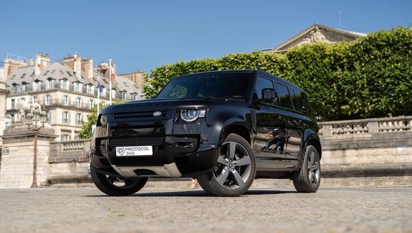 RANGE ROVER Defender V8