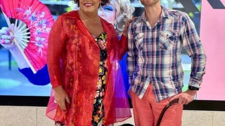 Dolly Diamond and Dan Searle smiling.