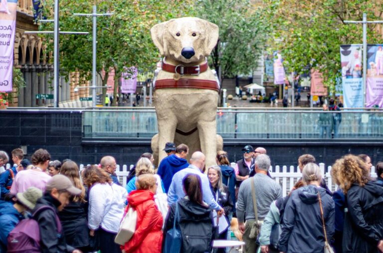 Gulliver statue in Martin place.