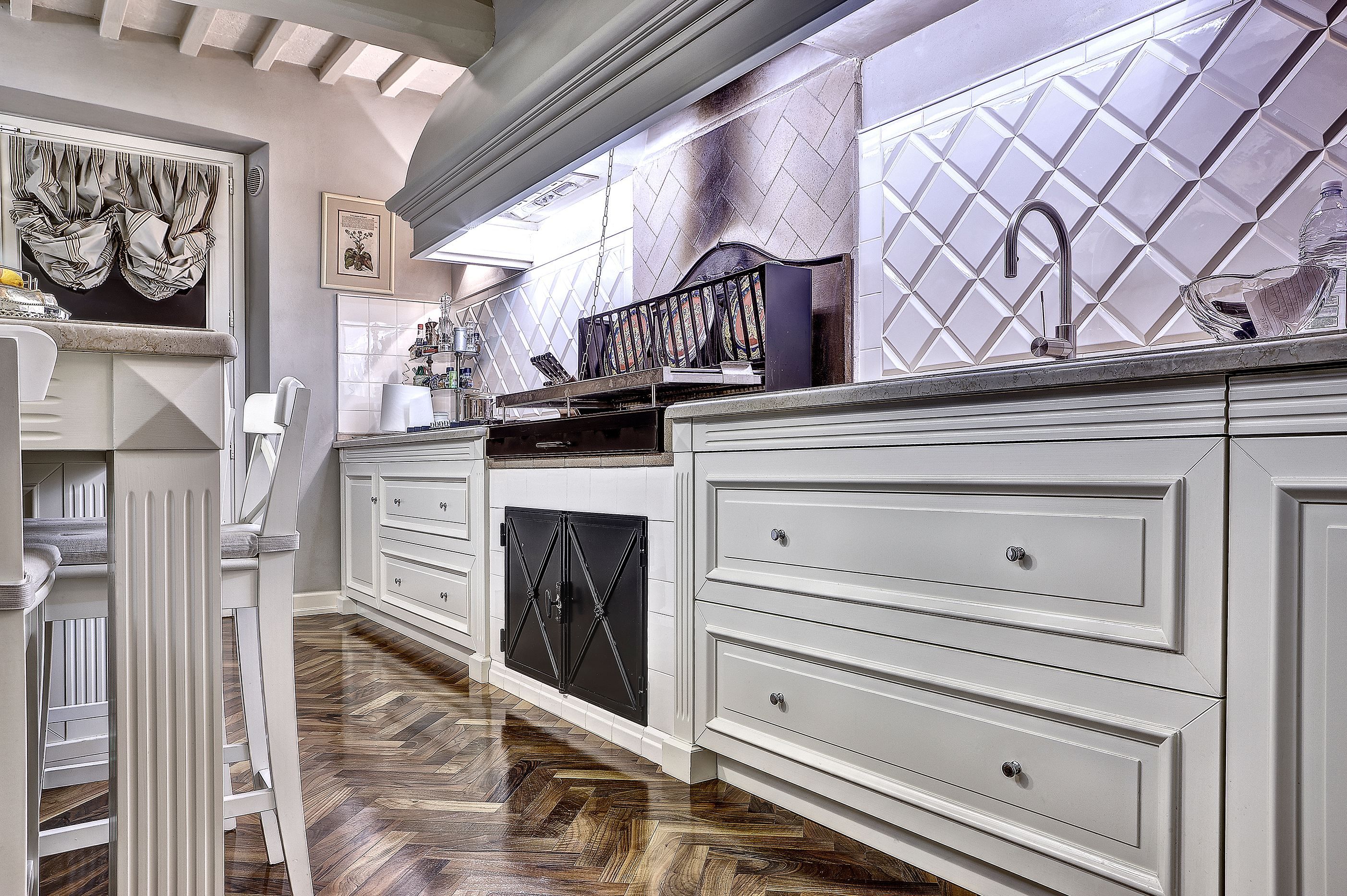monfardini-arredamenti-projects-casa-santomato-kitchen-jpg