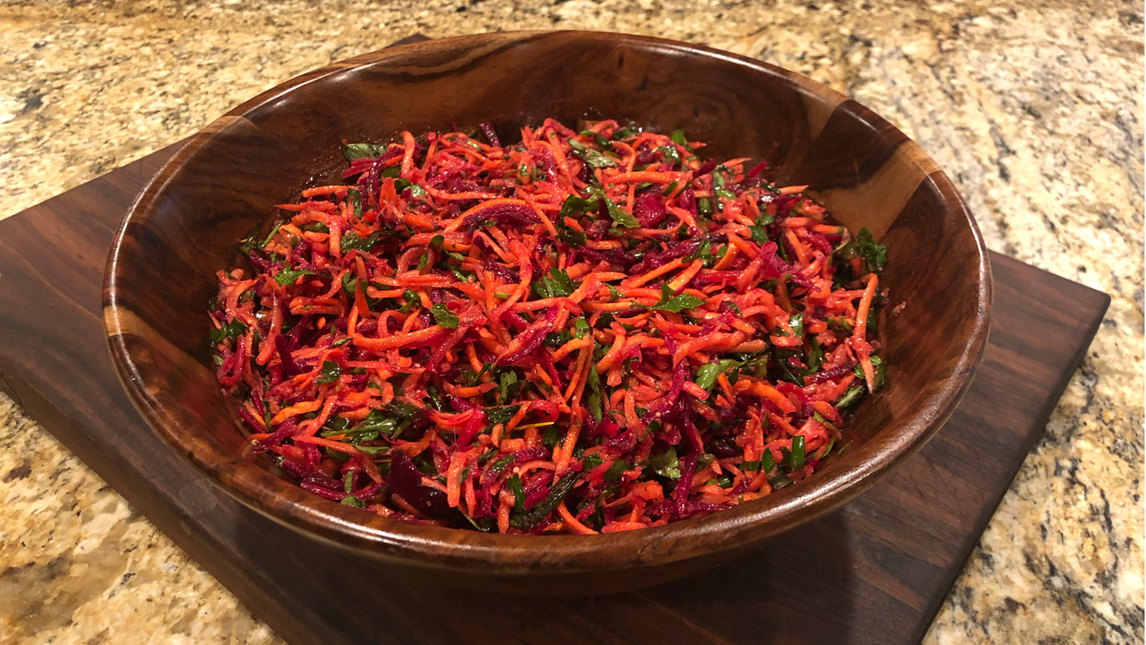 Cover Image for Carrot Beet Salad with Herbs and Vinaigrette