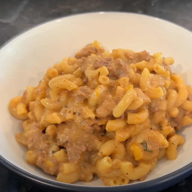 Thumbnail image for Slow Cooker Hamburger Helper