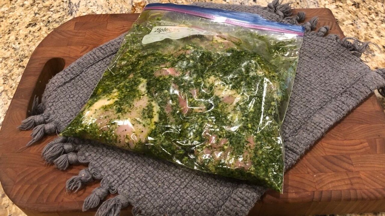 Cover Image for Ranch Pesto Chicken