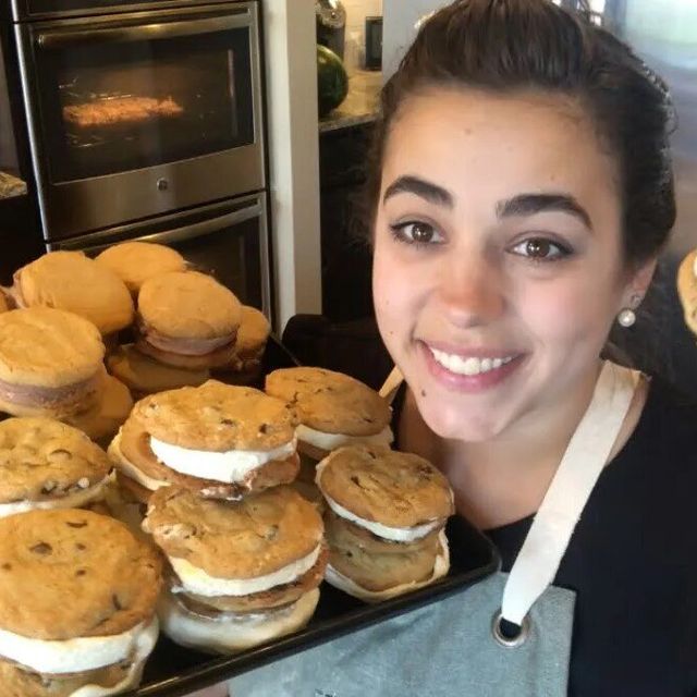 Thumbnail image for Peanut Butter Chocolate Ice Cream Sandwiches